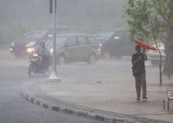 BMKG Peringatkan Potensi Hujan Lebat dan Angin Kencang di Sejumlah Wilayah Indonesia, Masyarakat Diminta Waspada