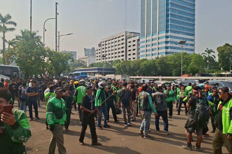 Demo 27 Agustus 2026 Menggema di Jakarta, Sejumlah Kelompok Sampaikan Tuntutan di Depan Gedung DPR