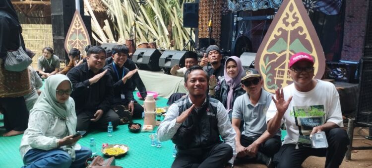 PANCEG RUPA : PENGABDIAN KEPADA MASYARAKAT MELALUI HAJAT LEMBUR, WUJUD PELESTARIAN SENI BUDAYA DAN RASA SYUKUR KEPADA ALLAH SWT
