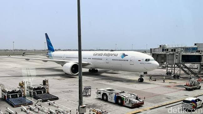 Penerbangan Jakarta-Bandung-Lampung Lumpuh, Garuda Perpanjang Pembatalan Imbas Erupsi Anak Krakatau